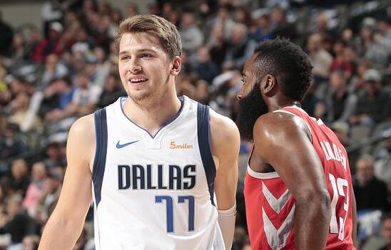 多网民的日 多网民的日