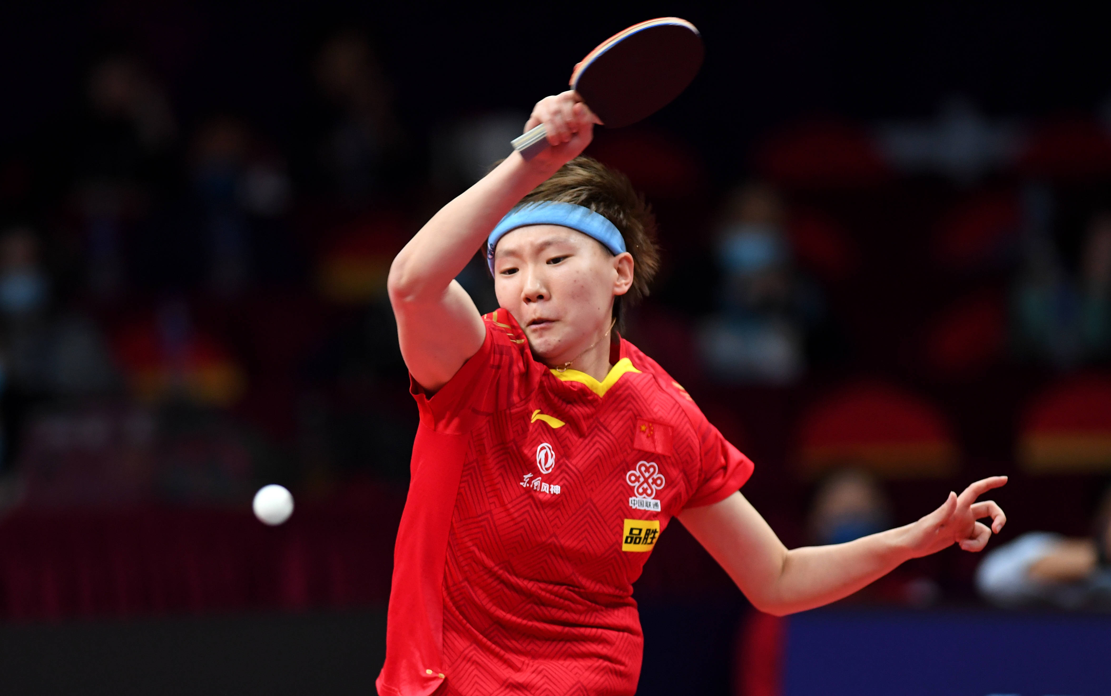 球迷们不禁 球迷们不禁