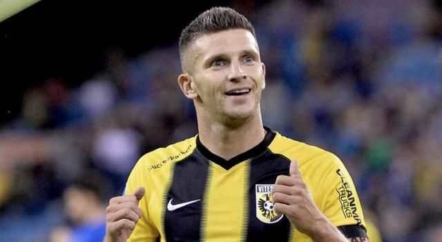 球队力求争 球队力求争