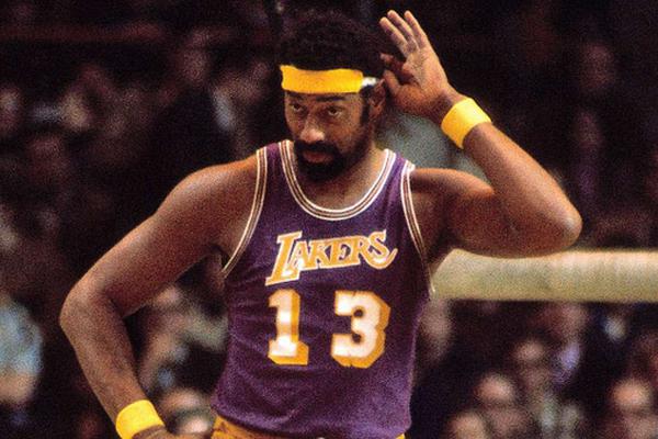 绕投手丘坡 绕投手丘坡